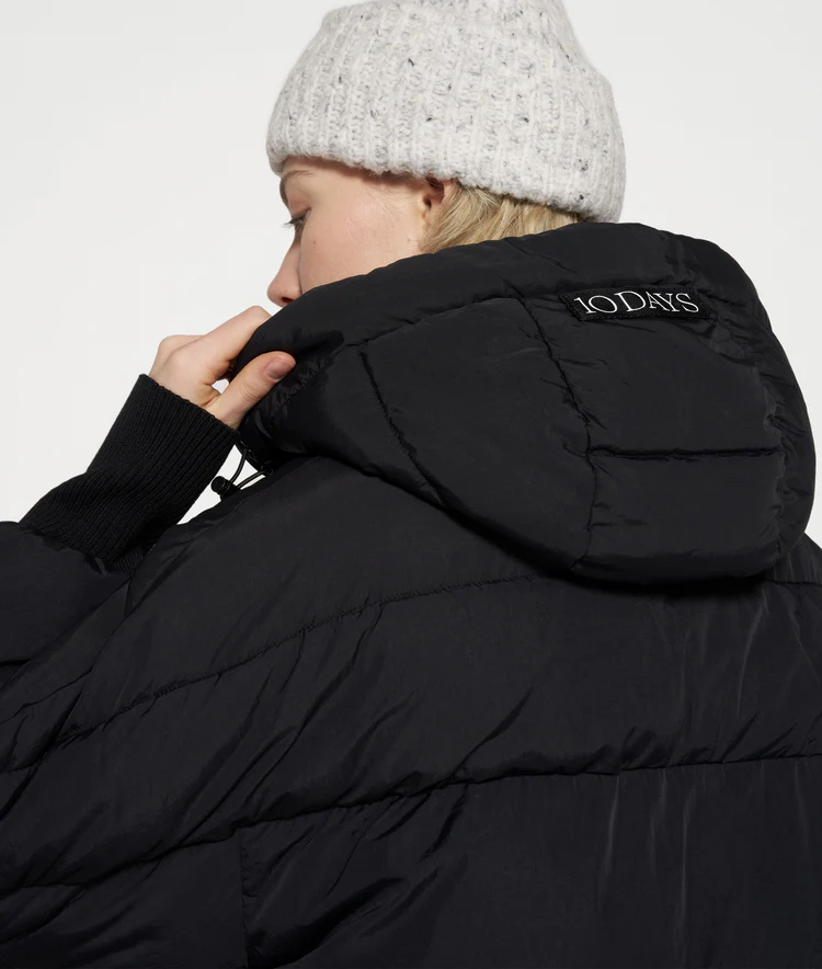 Long puffer jacket 10 Days