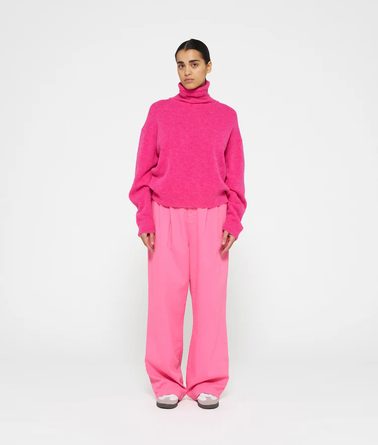 Pull col roulé tricot doux