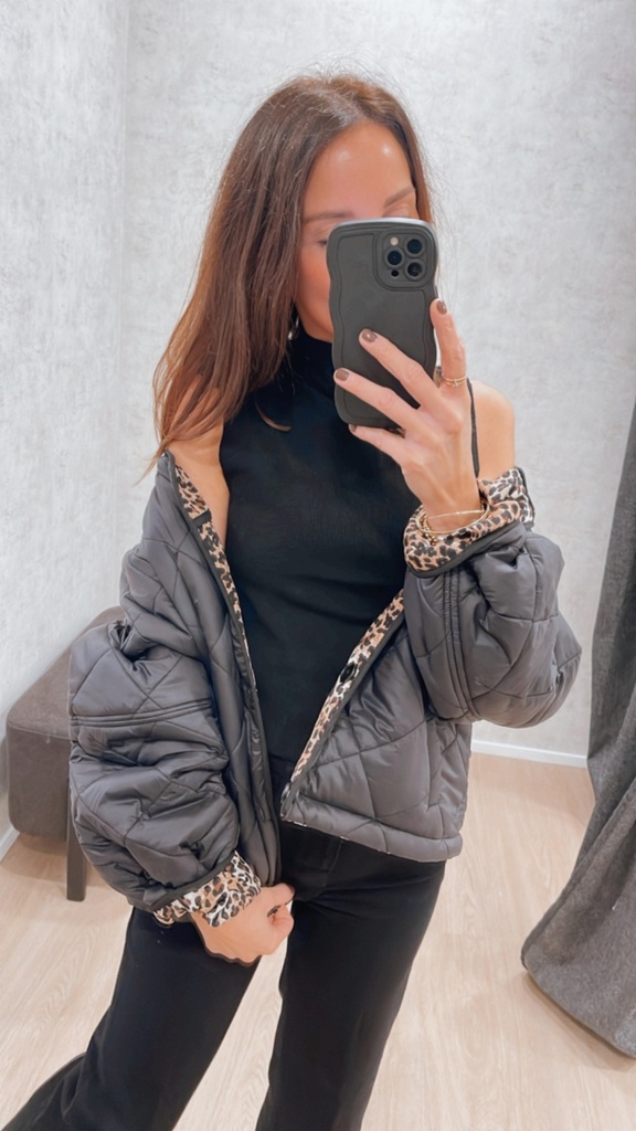 Pull Loly noir 