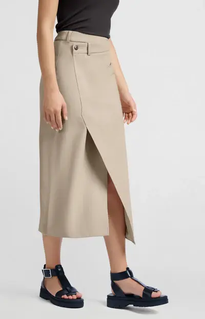 woven-melange-midi-skirt-with-slit_dd3d7515-babd-4485-a0ba-4e75f2b0e09e.webp