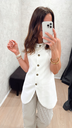 4B1DF0C0-849F-4660-88EC-36D55E84802D.webp