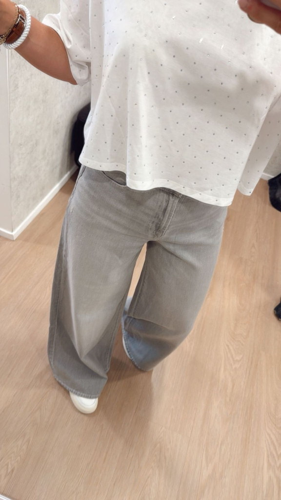 1d74582b-aa93-44a2-8e35-1744c3ebd940.webp