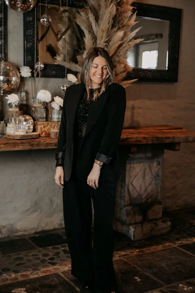 7fb2ec90-bbc9-45c2-afa4-e05a3c35cbe6 (002).webp