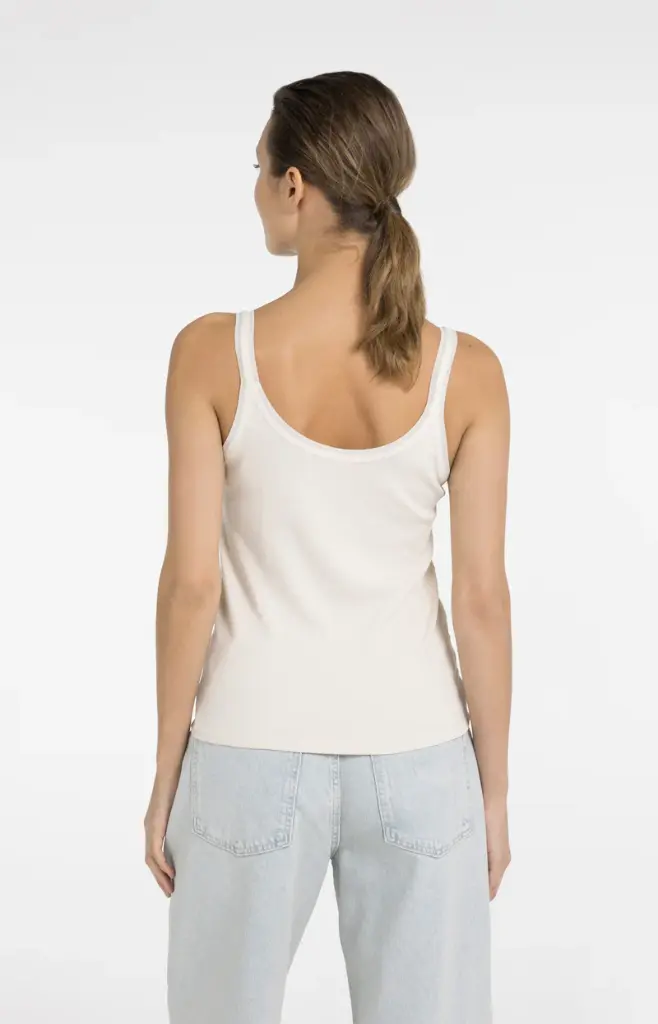 singlet-with-mesh-detail-1_94a7e8c9-e5c5-4a81-a8f2-ef0afcc1f899.webp