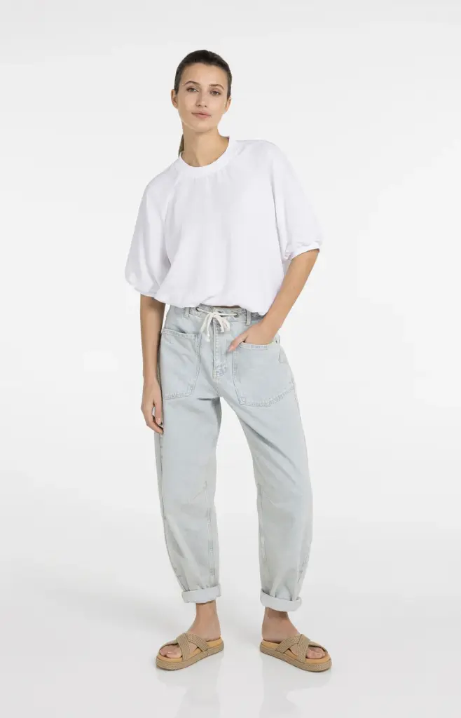 woven-t-shirt-with-balloon-sleeves-and-zip_54e87351-94e6-4b48-8167-35633395477d.webp
