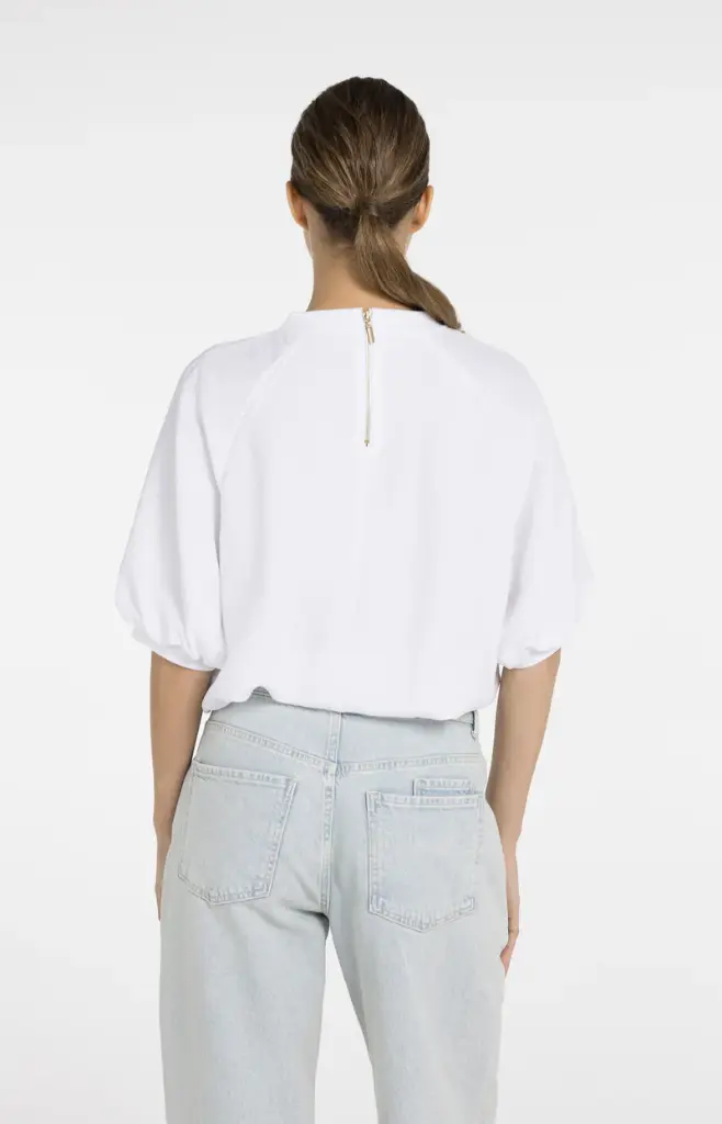 woven-t-shirt-with-balloon-sleeves-and-zip_17472687-0e24-4f91-b355-732d5abe97e0.webp