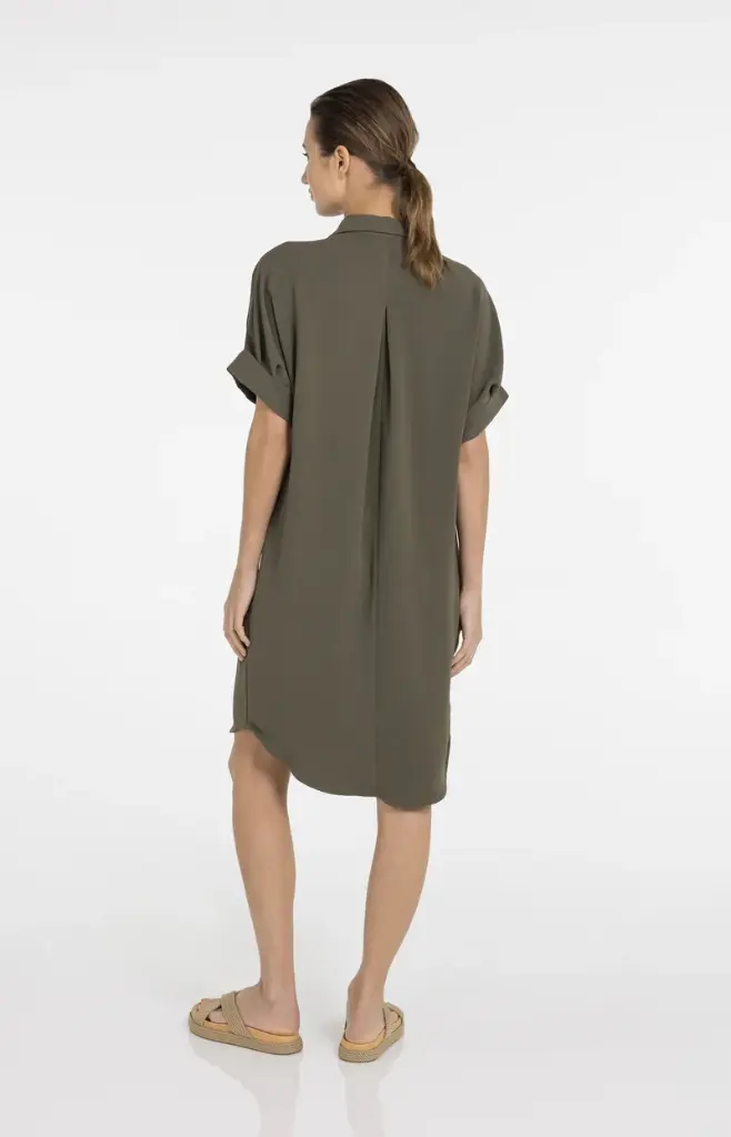 v-neck-dress-with-pleated-sleeves-and-loose-fit-1_95c56a04-abc6-413a-bde6-fdbe036af389.webp