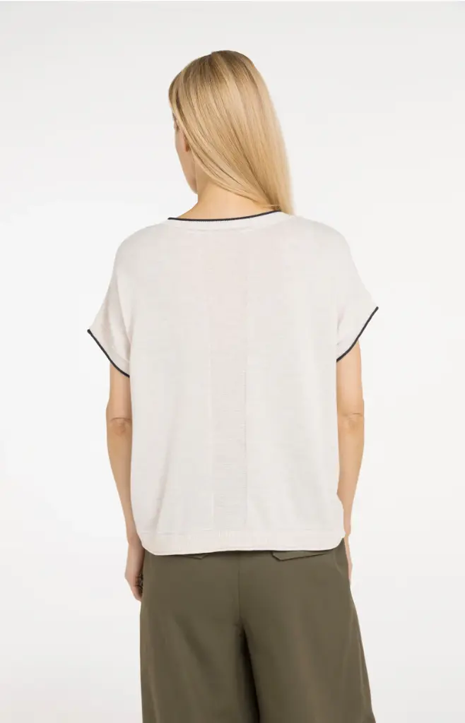 knitted-top-with-short-sleeves-and-rolled-edges_ff4afaf1-79ef-425e-822e-43d7a8806ab6.webp