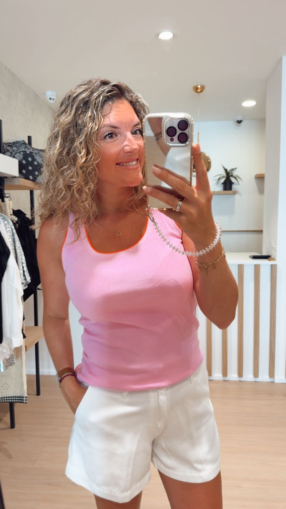905FAB58-6350-4D6C-8175-48CA82EDAB87.webp