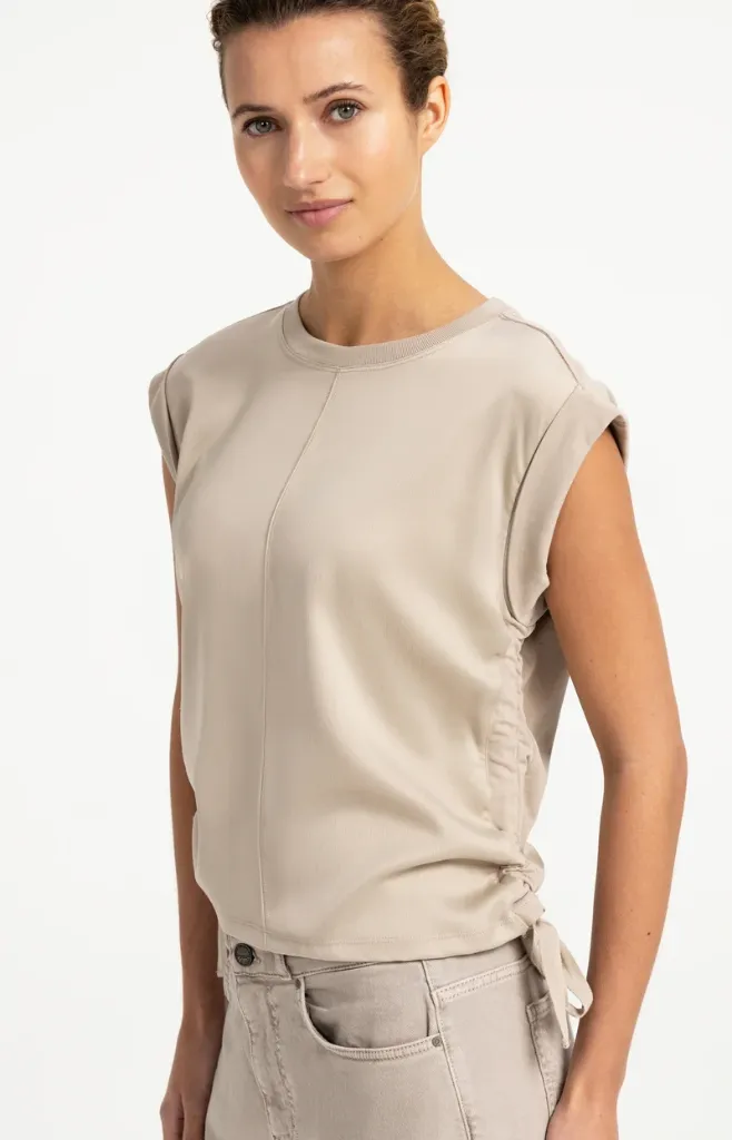 top-with-drawstring-details-and-cap-sleeves_d52ffd38-6f56-453d-a95a-a768789f9852.webp