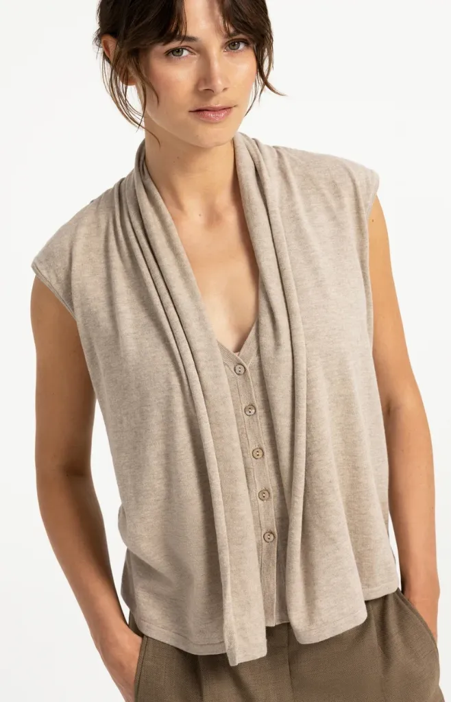 sleeveless-cardigan-with-double-layer-and-buttons_5a71ba2d-2cd5-47eb-8c52-cacbdace134e.webp