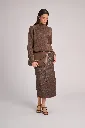 pull_prague_skirt_chicago_vison_bag_penelope_sandals_raven_march23.webp