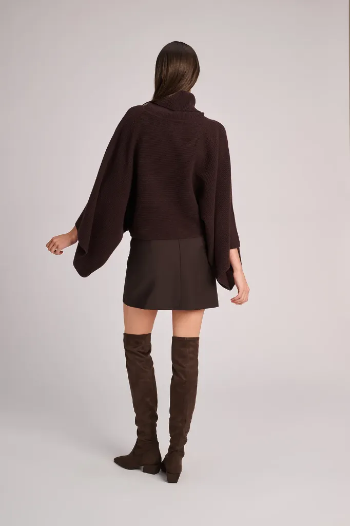 pull_glasgow_chocolat_skirt_verona_chocolat_boots_taylor_chocolat_march23.webp