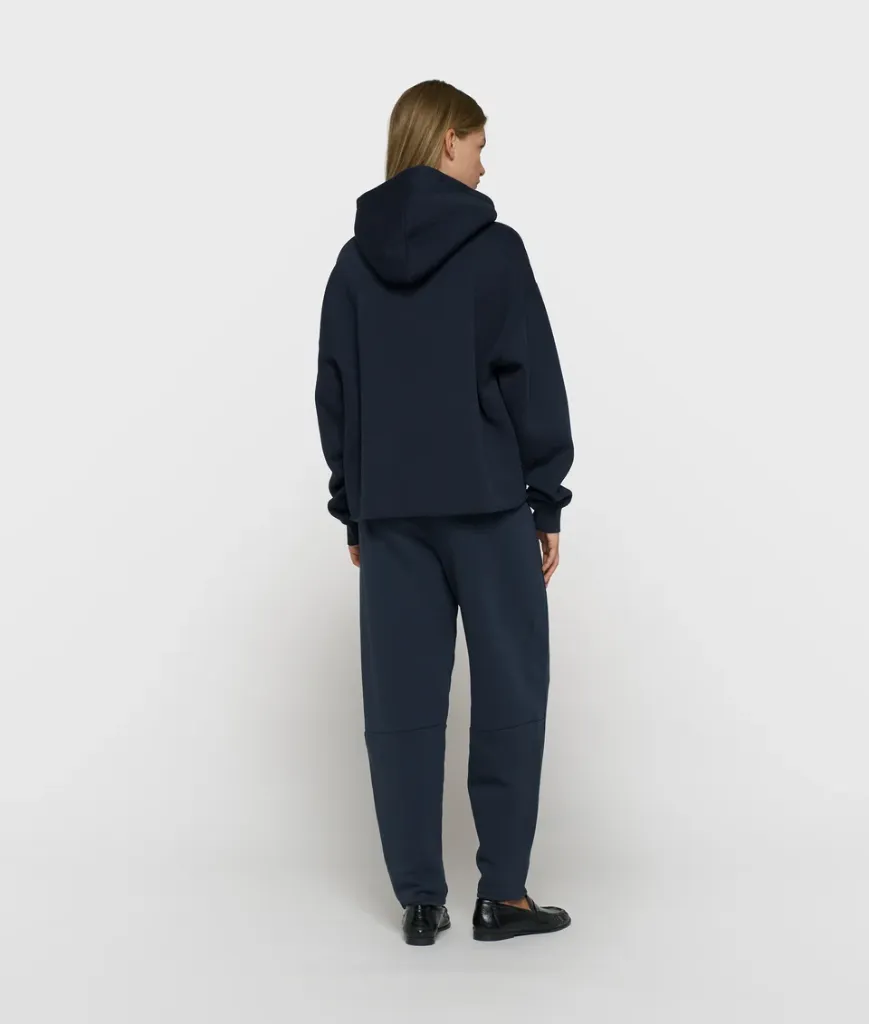 drop9__0023_43_20260722_10DAYS_FW26_E-COM_027.webp