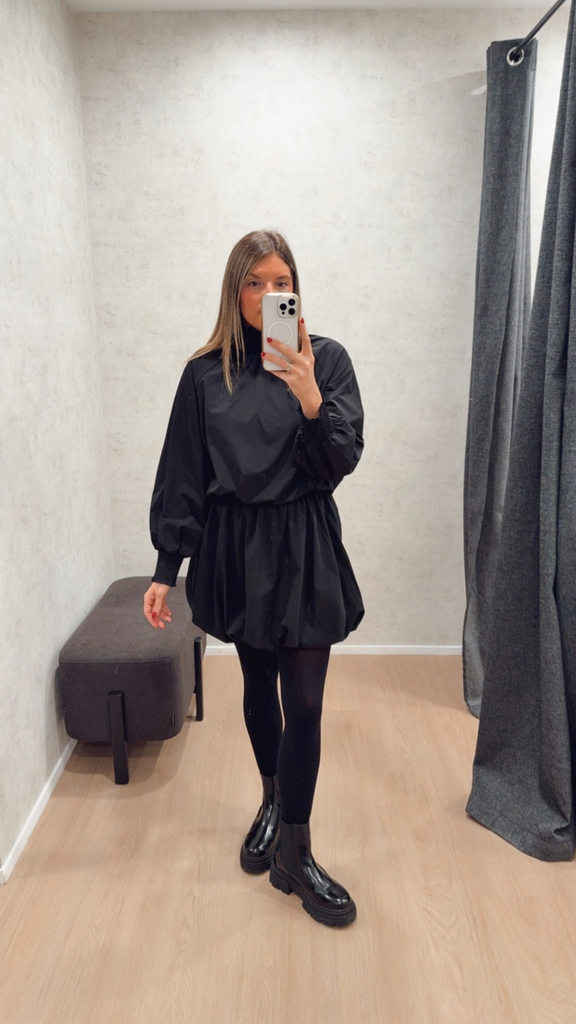 Robe MELLA AIMEE THE LABEL
