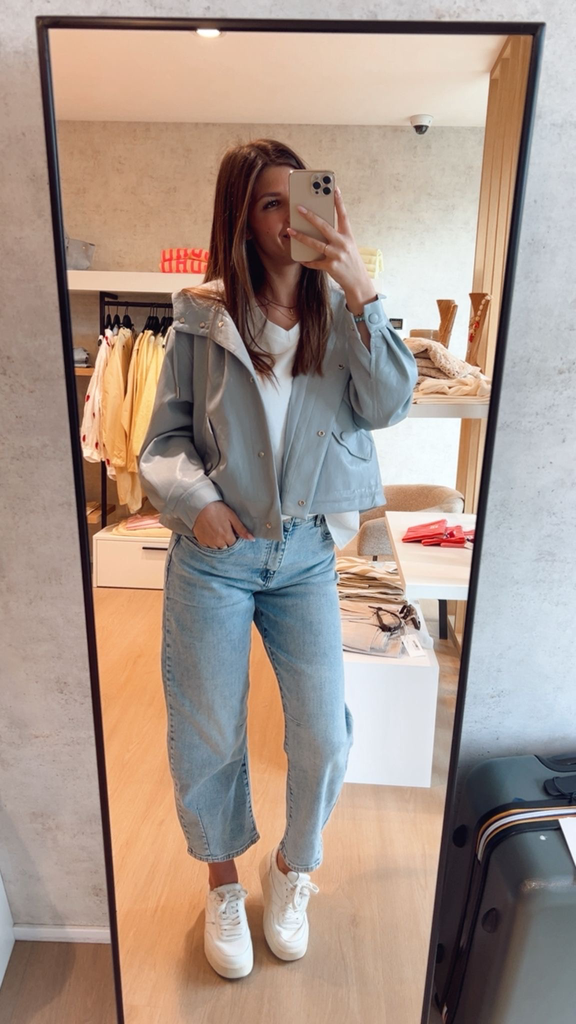 Veste à capuche simili bleu ciel