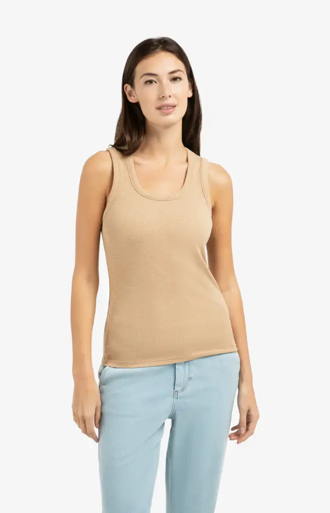Top camel Yaya