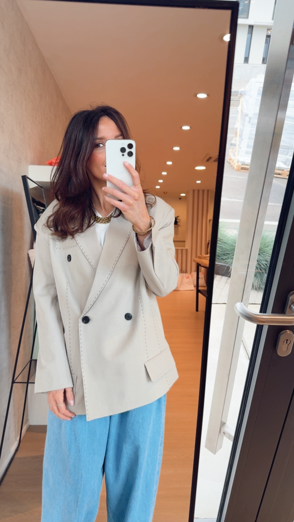 Blazer beige détails couture
