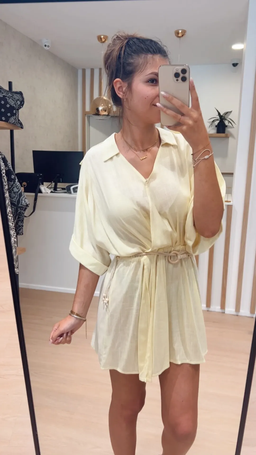 Robe jaune col chemise