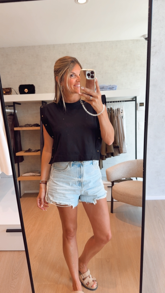 Top clou noir