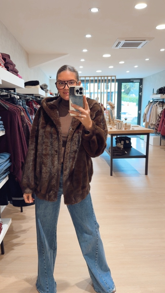 Veste fausse fourrure marron