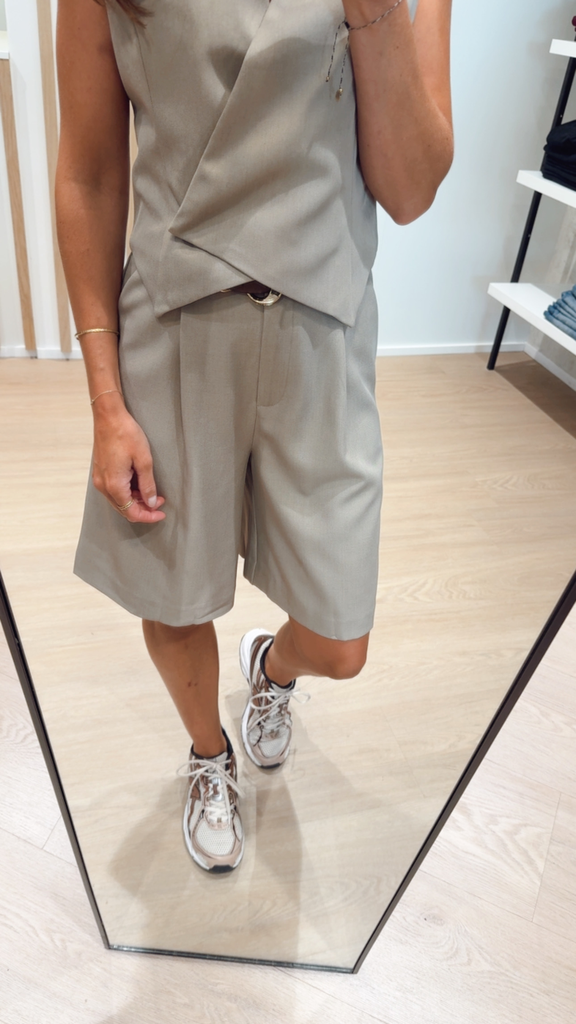 Bermudas beige