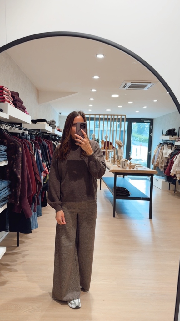 Pull col roulé marron By Bar (L)