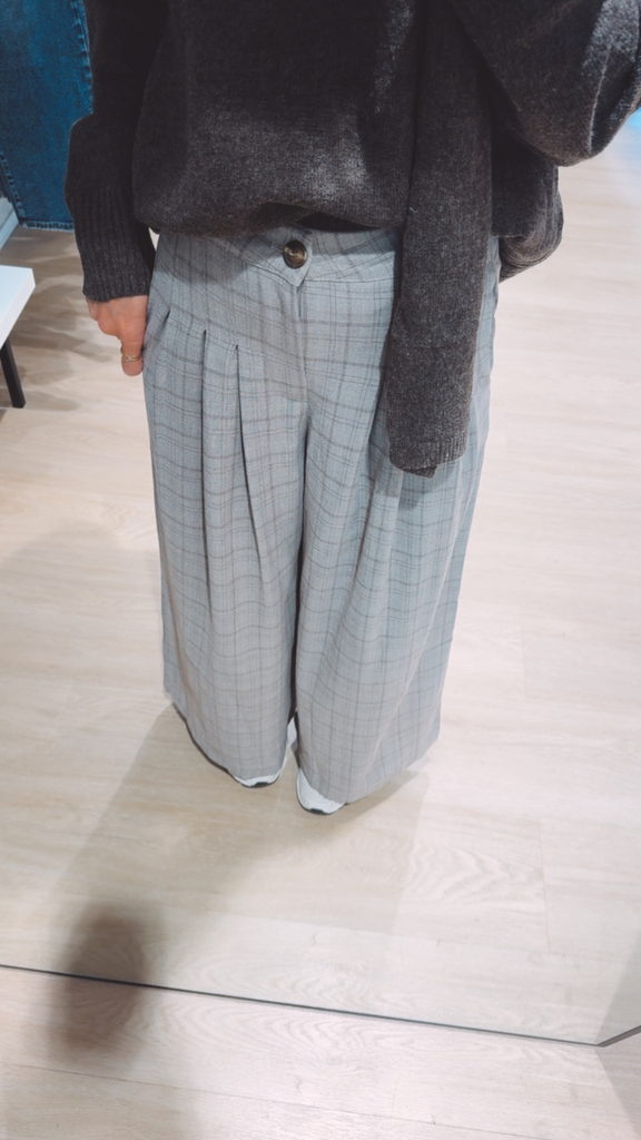 Pantalon à carreaux gris