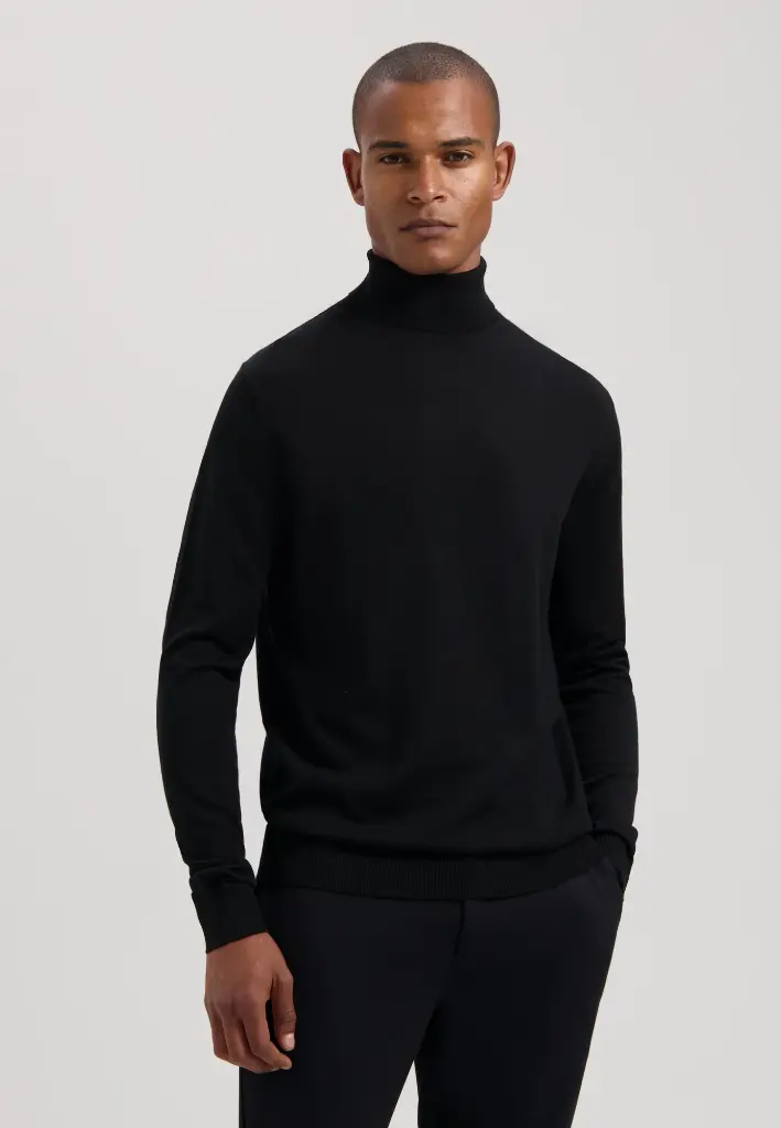 Sous Pull noir Dstrezzed