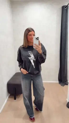 Sweat ONE TEE Angie carbone