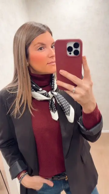 Foulard à pois 